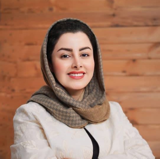 نسرین خیرخواه